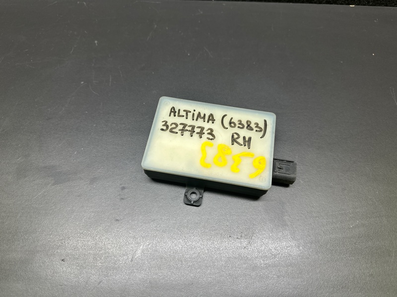 Датчик слепых зон задний правый ALTIMA 19- 2019 L34 PR25DD