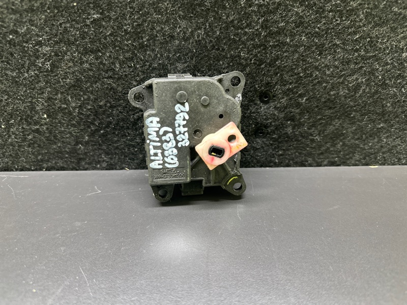 Моторчик заслонки печки NISSAN ALTIMA 19- 2019 L34 PR25DD 27731-5NA0A Б/У