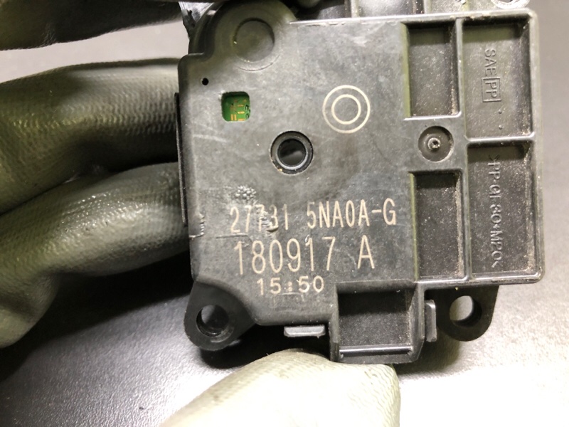 Моторчик заслонки печки ALTIMA 19- 2019 L34 PR25DD