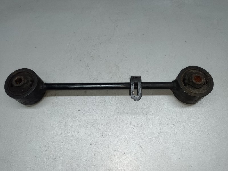 Рычаг задней подвески продольный правый GX470 02-09 2003 UZJ120L 4.7 2UZFE