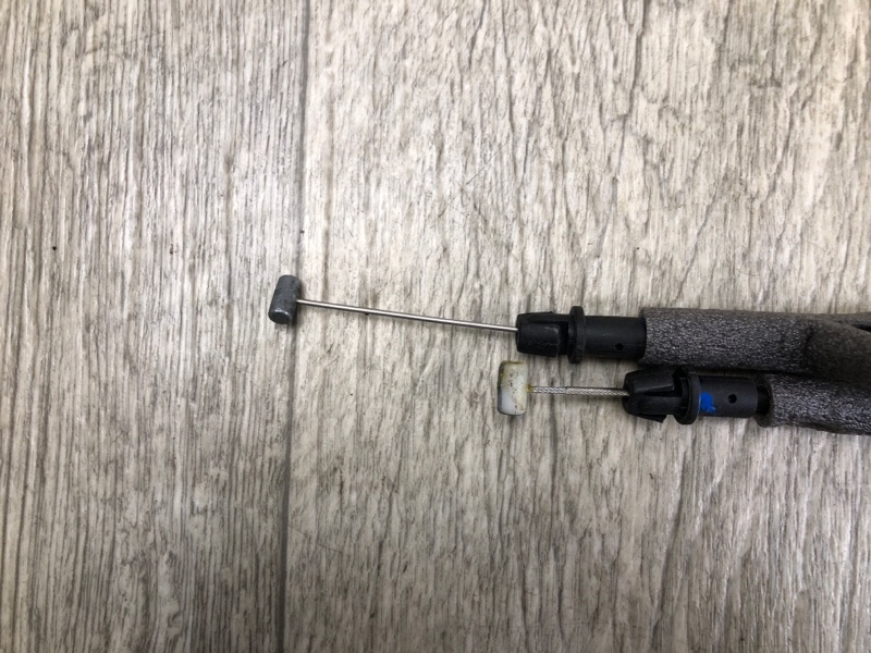 Замок двери передний левый CHEROKEE 14- 2016 2.4 ED8 Замок двери передний левый CHEROKEE 14- 2016 2.4 ED8