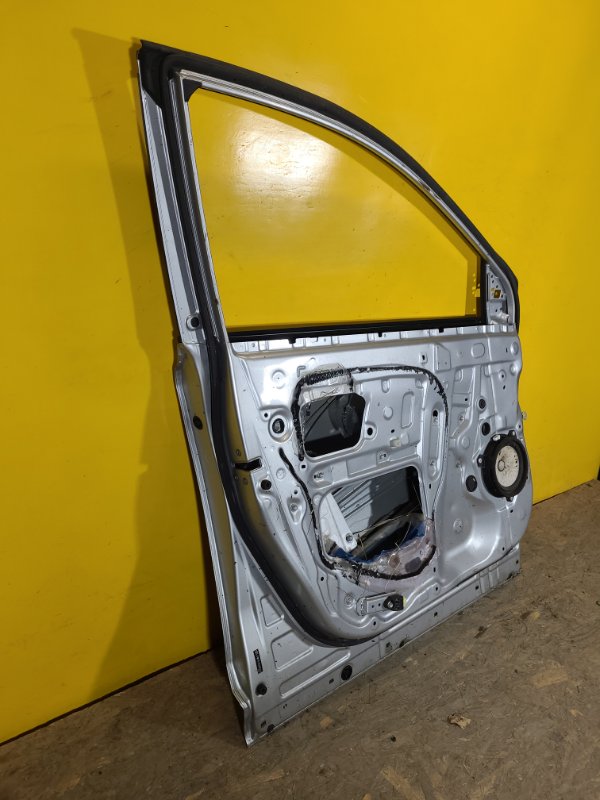Дверь передняя левая RAV4 13-19 Дверь передняя левая RAV4 13-19