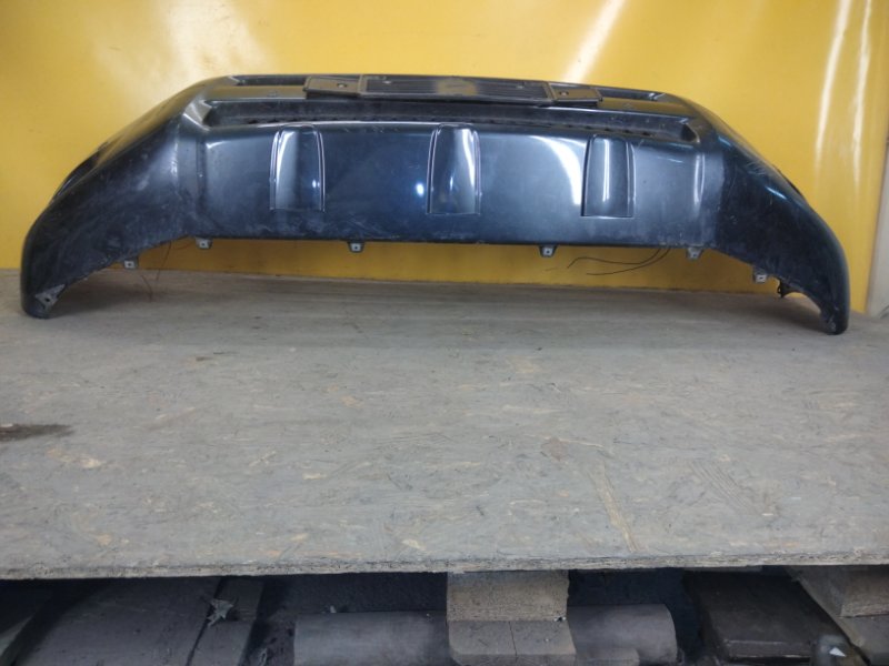 Бампер передний RAV4 05-12 Бампер передний RAV4 05-12