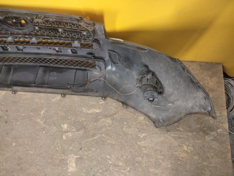 Бампер передний RAV4 05-12 Бампер передний RAV4 05-12