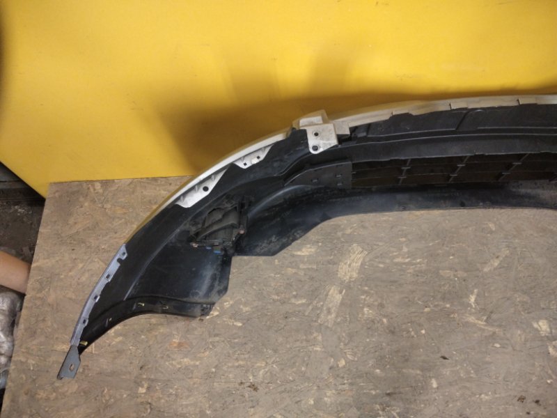 Бампер передний QASHQAI 07-14