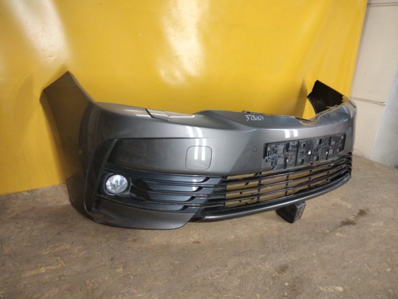 Бампер передний COROLLA 12-19 E180 Бампер передний COROLLA 12-19 E180