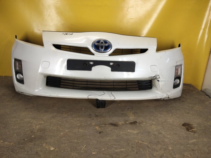 Запчасть бампер передний TOYOTA PRIUS - 30 09-17 5211947080 Б/У Бампер передний TOYOTA PRIUS - 30 09-17 5211947080 Б/У