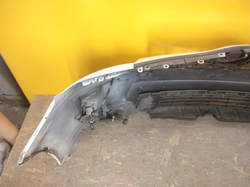 Бампер передний PRIUS - 30 09-17 Бампер передний PRIUS - 30 09-17