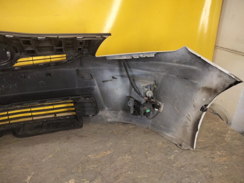 Бампер передний PRIUS - 30 09-17 Бампер передний PRIUS - 30 09-17