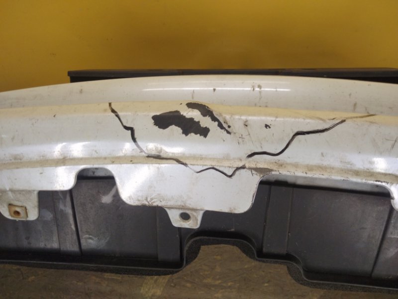 Бампер передний PRIUS - 30 09-17 Бампер передний PRIUS - 30 09-17