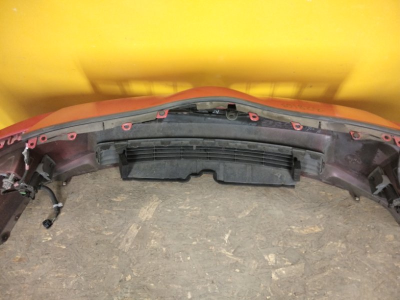 Бампер передний PRIUS - 30 09-17