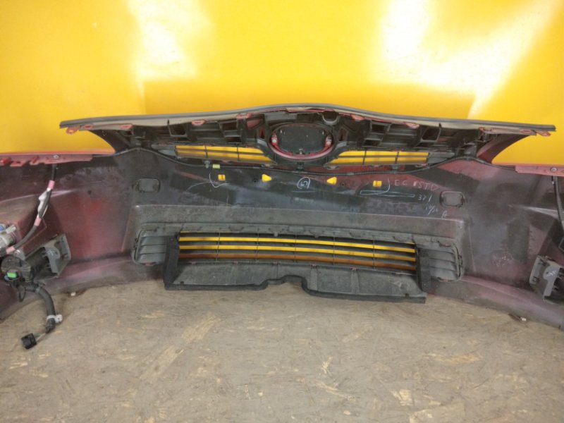 Бампер передний PRIUS - 30 09-17