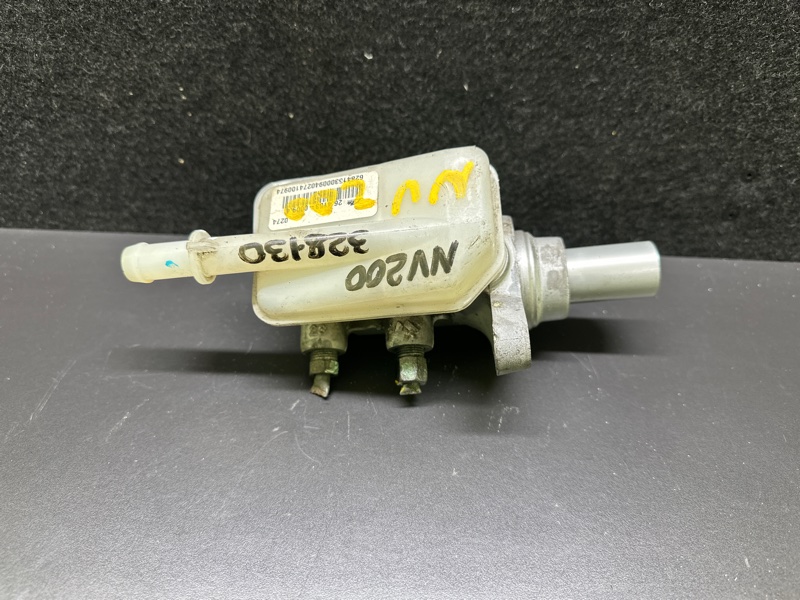 Главный тормозной цилиндр NISSAN NV200 USA 13- 46010-3LM0A Б/У