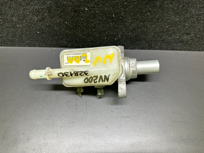 Главный тормозной цилиндр NV200 USA 13-