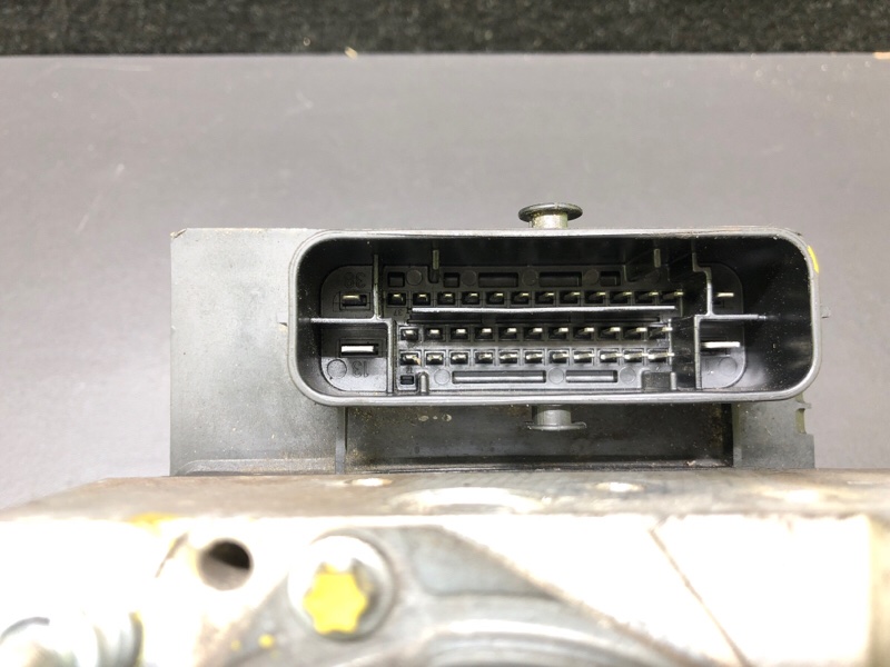 Блок ABS NV200 USA 13-