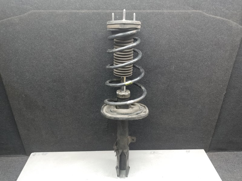 Амортизатор задний левый LEXUS ES300 ES330 01-06 2006 XV30 3.3 3MZFE 48540-39465 Б/У