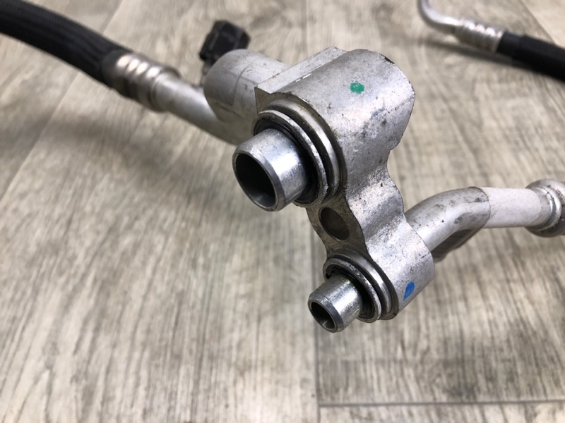 Трубка кондиционера CHEROKEE 14- 2016 2.4 ED8 Трубка кондиционера CHEROKEE 14- 2016 2.4 ED8