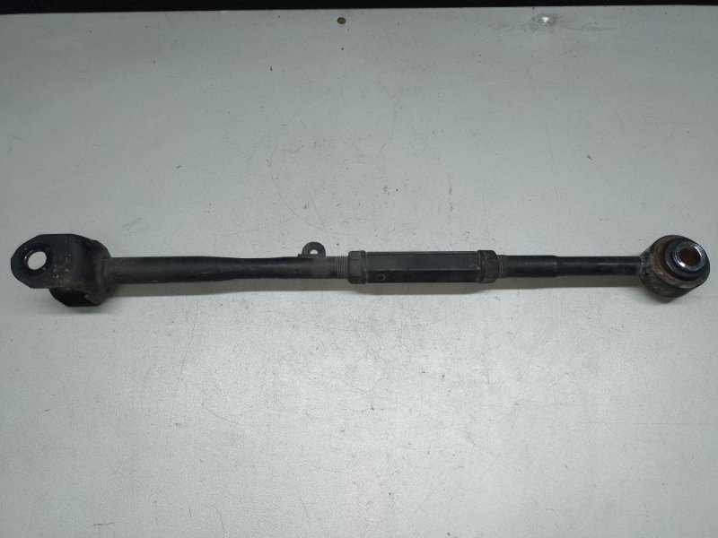 Рычаг задней подвески поперечный правый ES300 ES330 01-06 2006 XV30 3.3 3MZFE