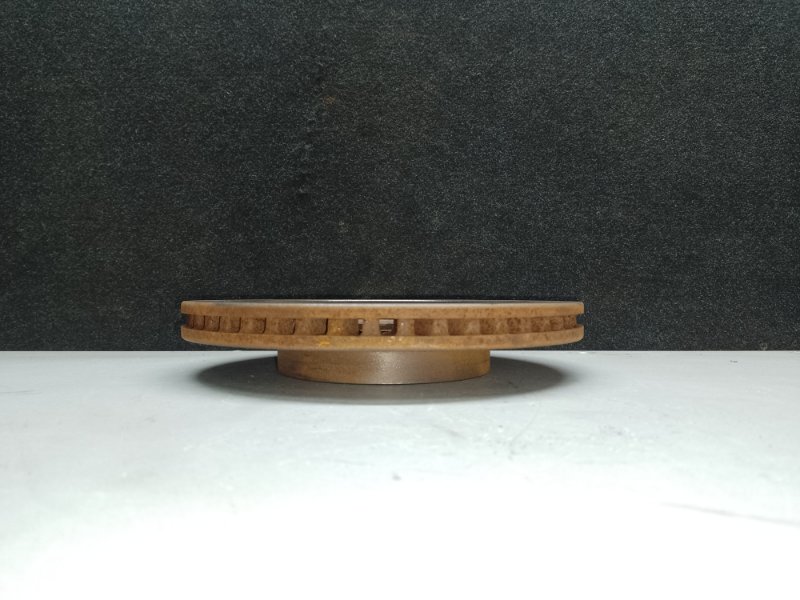 Тормозной диск передний TOYOTA PRIUS C/AQUA 11-14 NHP10L 1NZ-FXE 1.5L Тормозной диск передний TOYOTA PRIUS C/AQUA 11-14 NHP10L 1NZ-FXE 1.5L