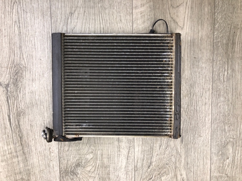 Испаритель кондиционера RAV4 13-19 2016 2.5 2ARFE Испаритель кондиционера RAV4 13-19 2016 2.5 2ARFE