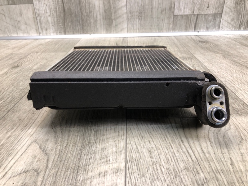 Испаритель кондиционера TOYOTA RAV4 13-19 2.5 2ARFE Испаритель кондиционера TOYOTA RAV4 13-19 2.5 2ARFE