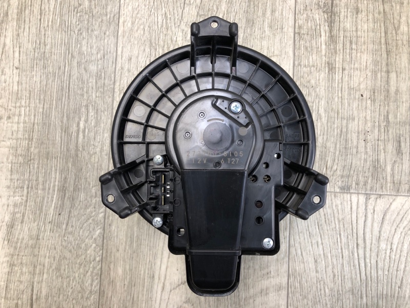 Моторчик печки TOYOTA RAV4 13-19 2.5 2ARFE