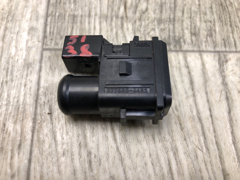 Датчик температуры воздуха RAV4 13-19 2016 2.5 2ARFE