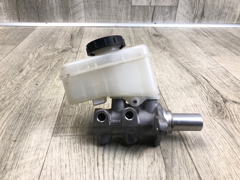 Главный тормозной цилиндр INFINITI FX/QX70 S51 08-17 2008 5.0 VK50VE D6010JK51A Б/У