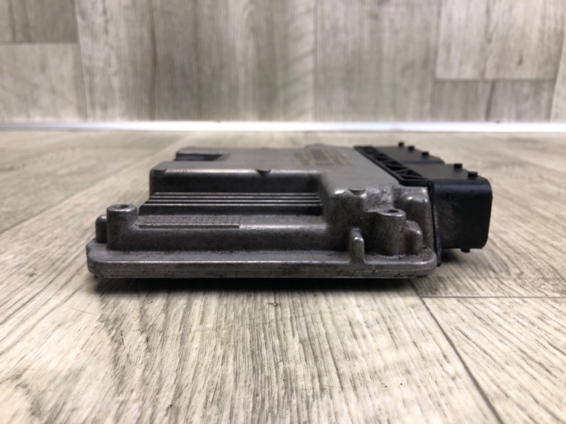 Блок управления двигателем JETTA USA 18-