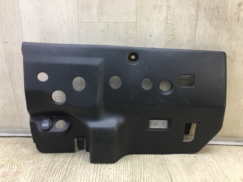 Накладка торпедо правая PORSCHE CAYENNE 10-18 2011 4.8L 95857317400 Б/У