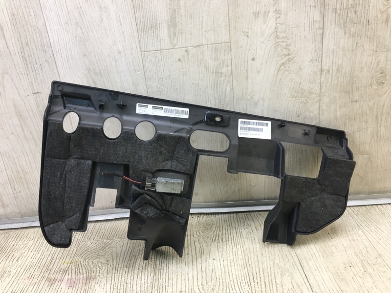 Накладка торпедо левая CAYENNE 10-18 2011 4.8L