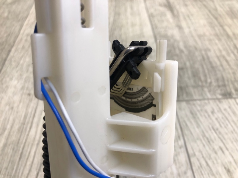 Датчик уровня топлива EQUINOX 09-17