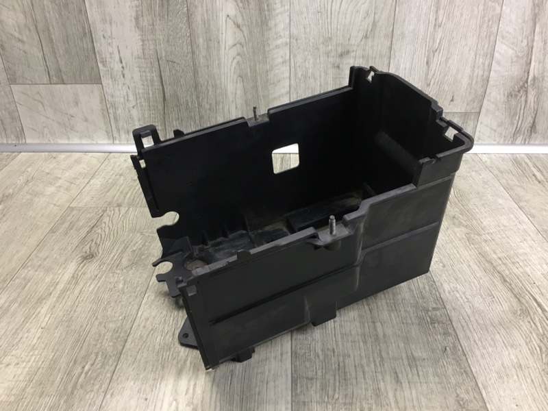 Полка аккумулятора MAZDA 3 BL 09-13 BBM2-56-980E Б/У