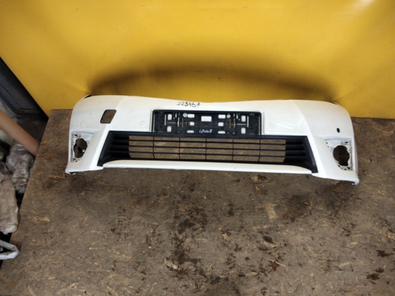 Запчасть бампер передний TOYOTA COROLLA E170 13-19 521190Z942 Б/У Бампер передний TOYOTA COROLLA E170 13-19 521190Z942 Б/У