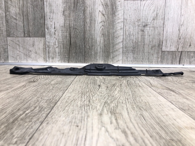 Пыльник крыла передний правый MITSUBISHI LANCER X 10 07-15 2.0 4B11