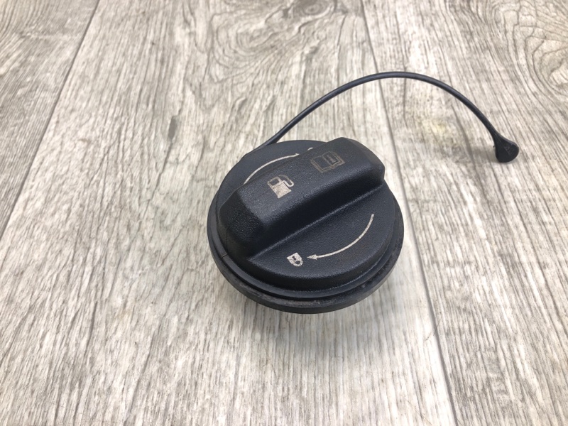 Крышка топливного бака HYUNDAI ELANTRA AD 16- 2018 2.0 G4NH 310103L600 Б/У