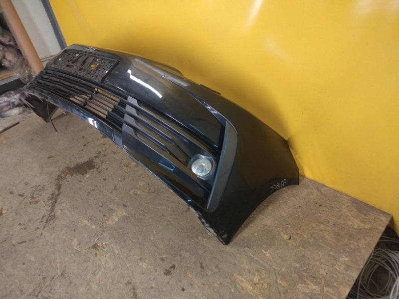 Бампер передний TOYOTA COROLLA E16 13- Бампер передний TOYOTA COROLLA E16 13-