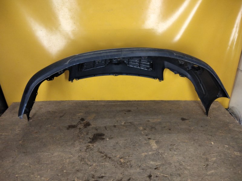 Бампер передний AVENSIS 03-08 Бампер передний AVENSIS 03-08