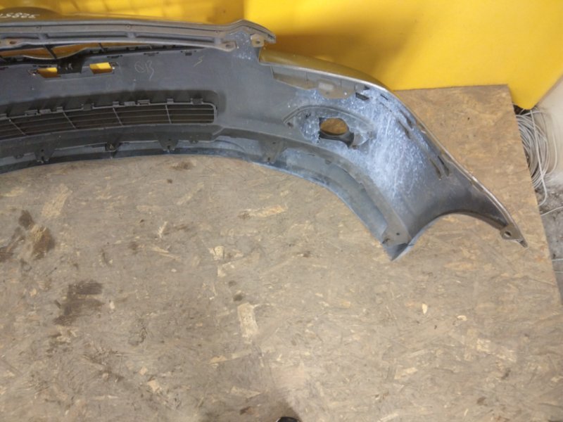 Бампер передний AVENSIS 03-08 Бампер передний AVENSIS 03-08