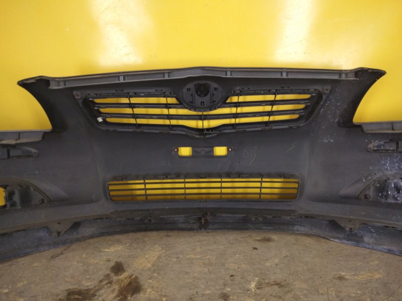 Бампер передний AVENSIS 03-08 Бампер передний AVENSIS 03-08