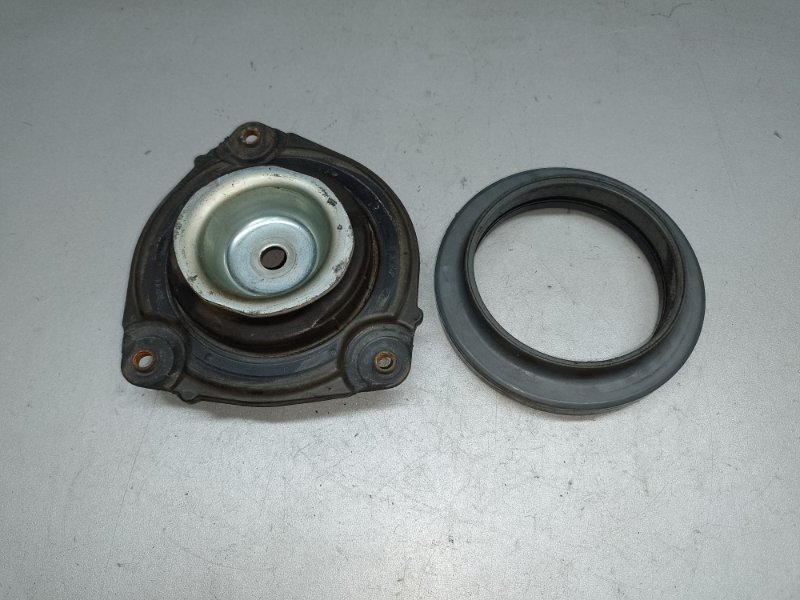 Опора амортизатора передняя левая LEAF 10-17