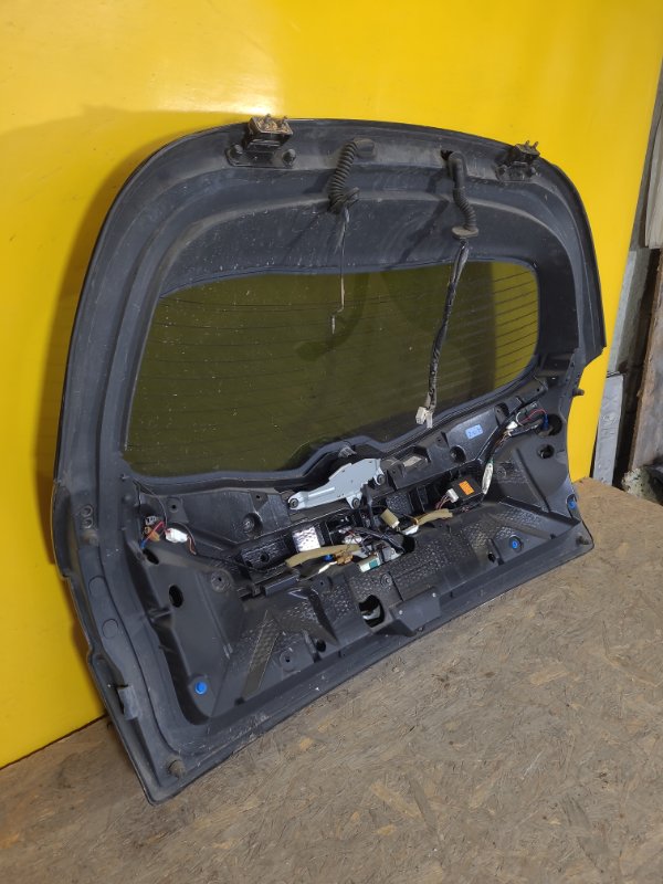 Крышка багажника FX S50 03-08