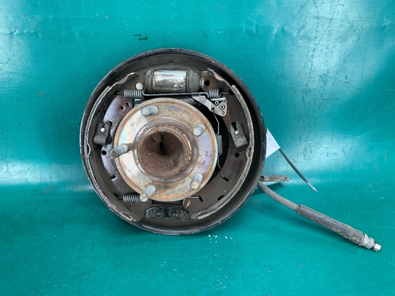 Ступица задняя FORD FOCUS 10-18 2014 Седан 2.0 BV6Z-1104-B Б/У