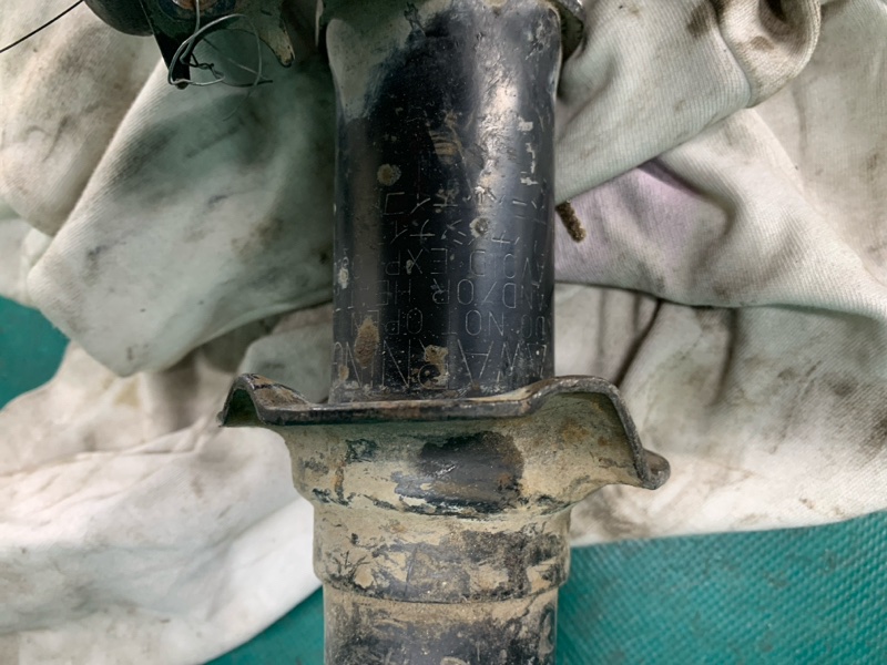 Амортизатор передний правый CIVIC EG 91-95