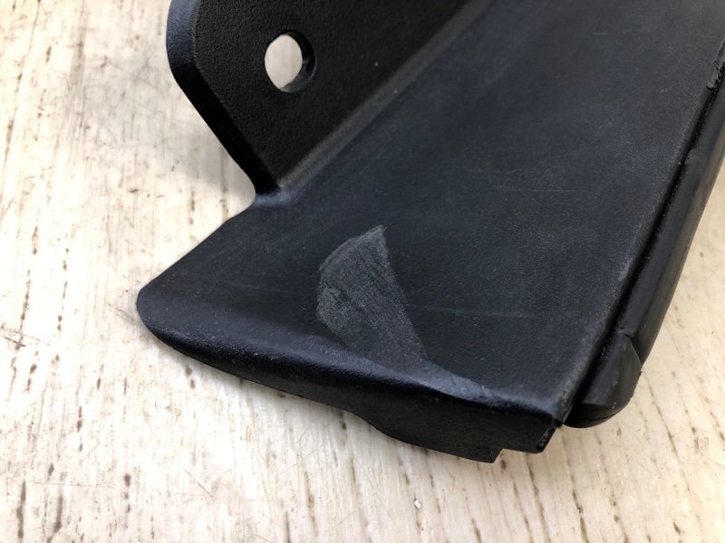 Датчик открытия багажника правый ESCAPE 19 -