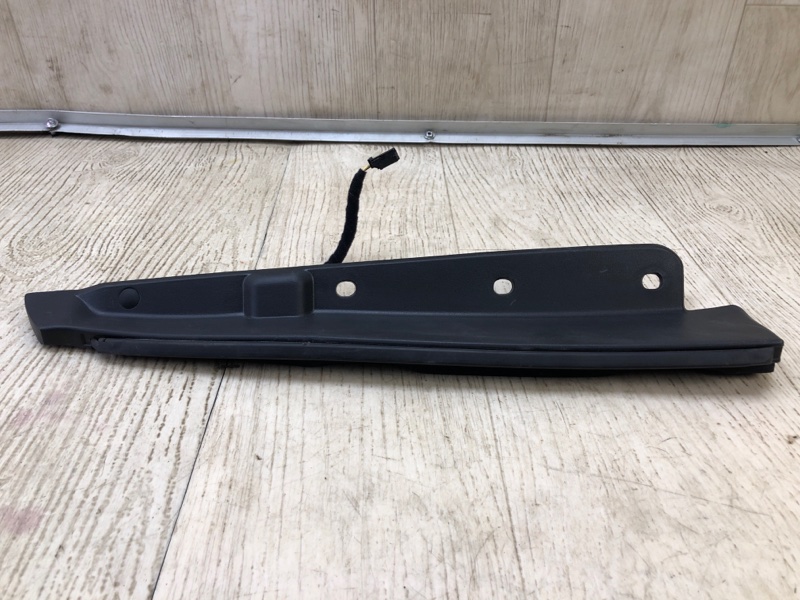 Датчик открытия багажника левый FORD ESCAPE 19 - LJ6Z-78406A77-A Б/У