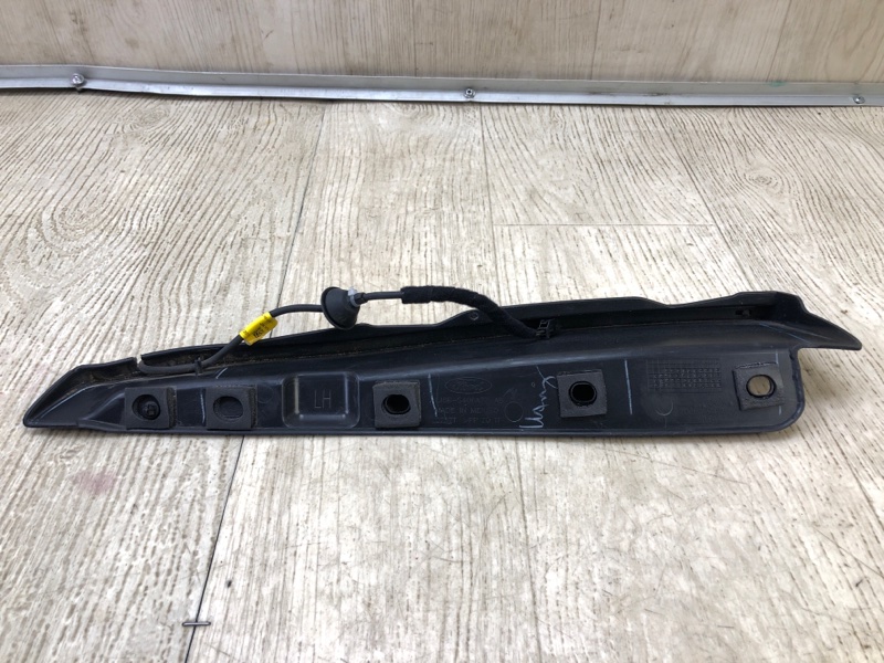 Датчик открытия багажника левый FORD ESCAPE 19 -