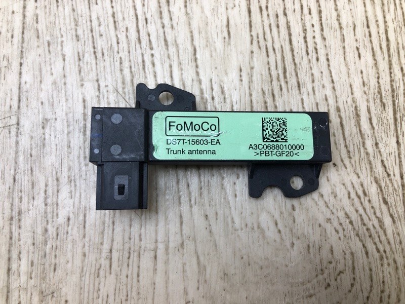 Антенна FORD ESCAPE 19 - DS7T-15603-EA Б/У