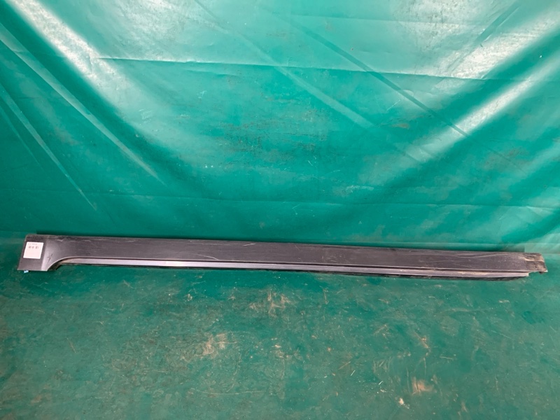 Накладка порога наружная правая NISSAN ALTIMA L32 07-12 76850-JA000 Б/У