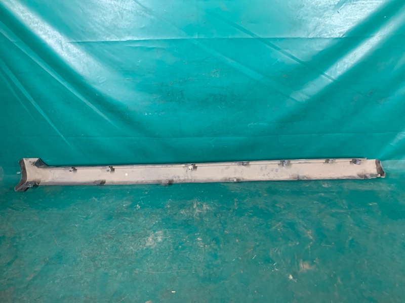 Накладка порога наружная правая ALTIMA L32 07-12